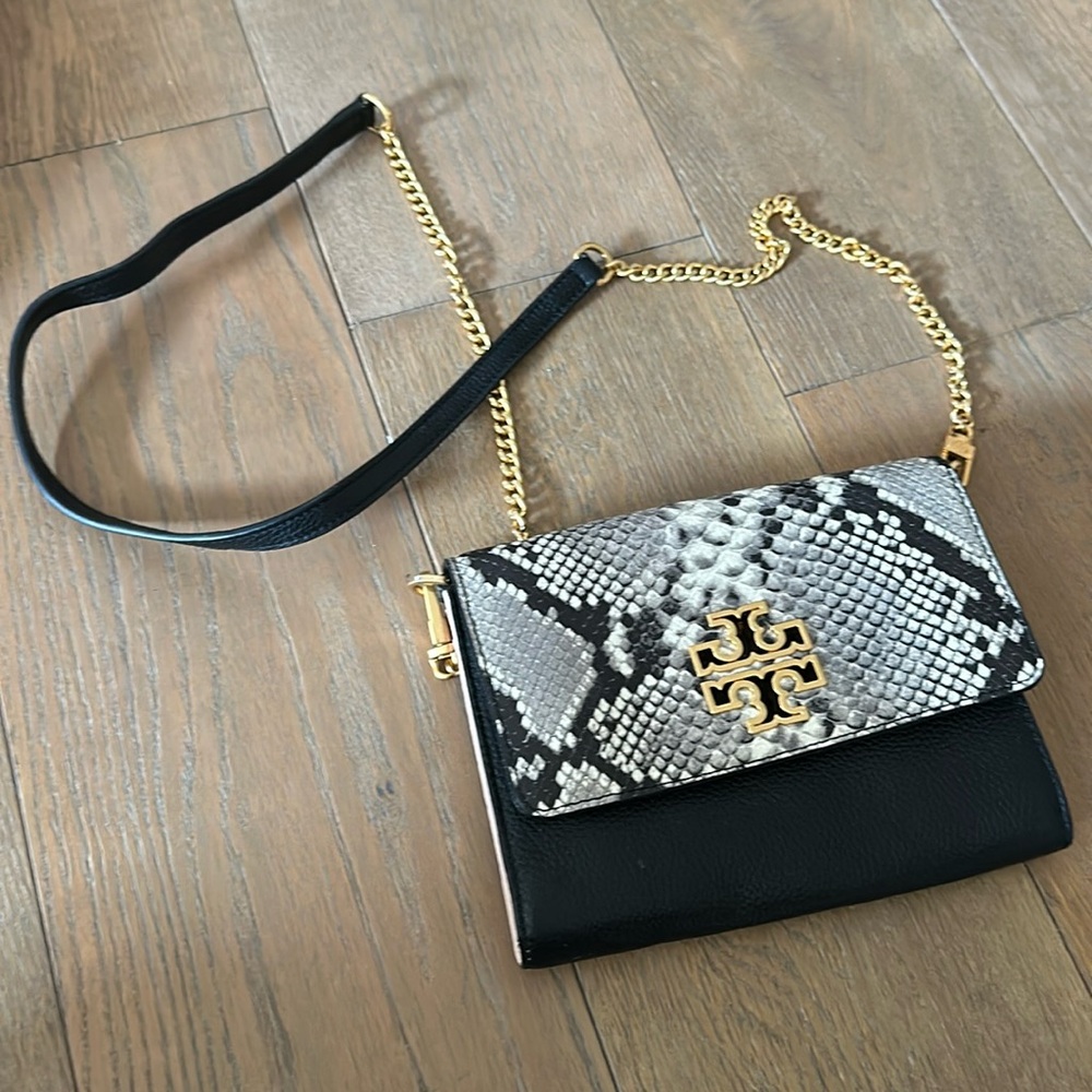 Crossbody Tory Burch Gold Black and greyish crock purse